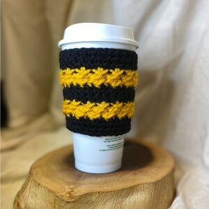 Crochet coffee cozy black and gold for small to medium coffee or tea cup
